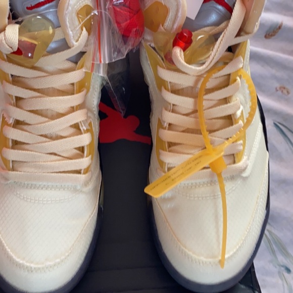 Off white Jordan 5 sails main image 11